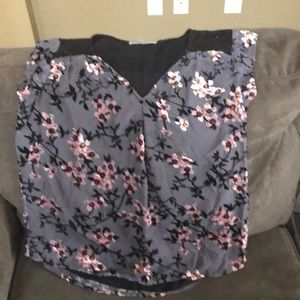 Gray and Black Floral Print Blouse - Size M